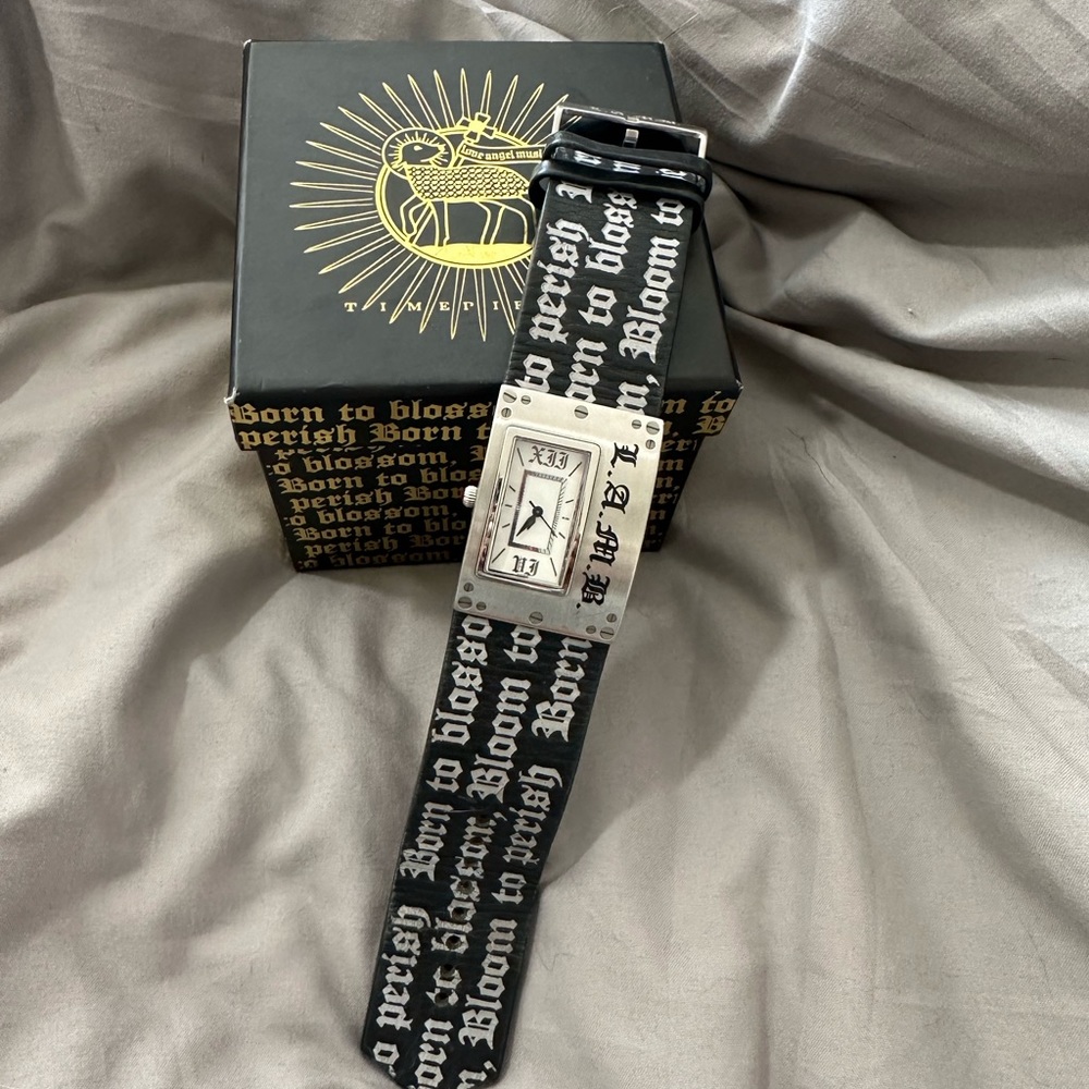 L.A.M.B. Watch